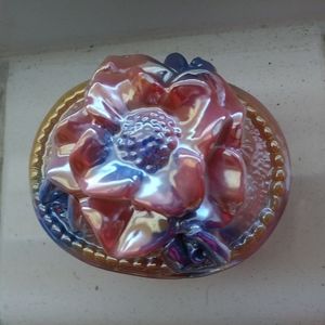 Vintage carnival glass irridescent trinket dish
